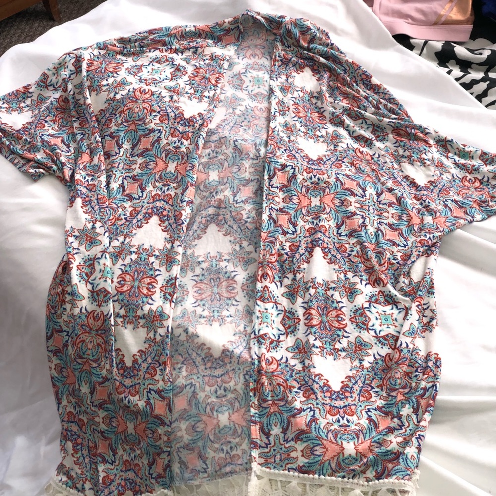 Charlotte Russe Kimono